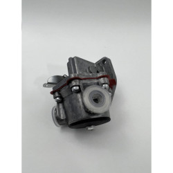 04238003 насос підкачки палива Deutz F4L912, F4L913. Київ.